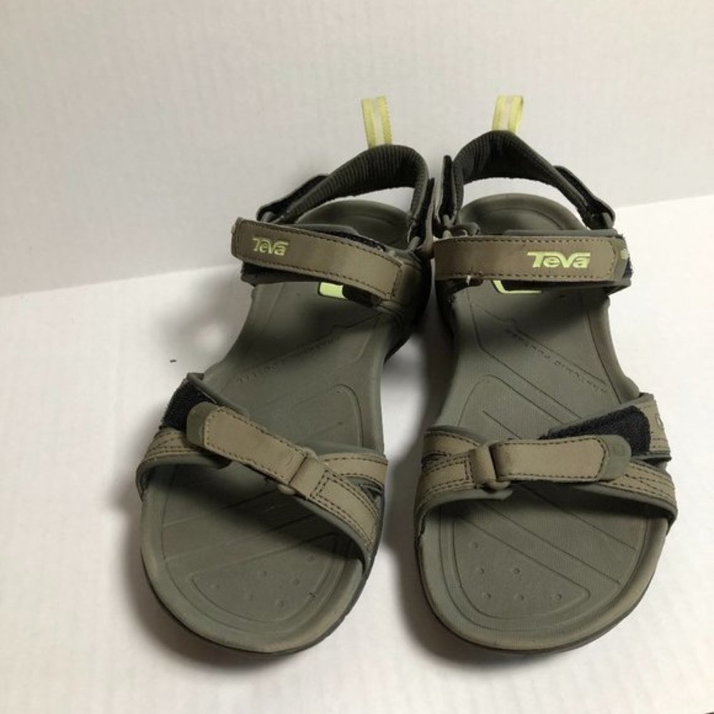 Women's Teva Numa Moonstruck waterproof hiking Size 9